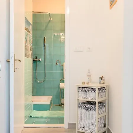 Ujevic Homestay
